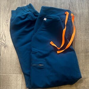 Figs Zamora jogger pants in Deep Reef.